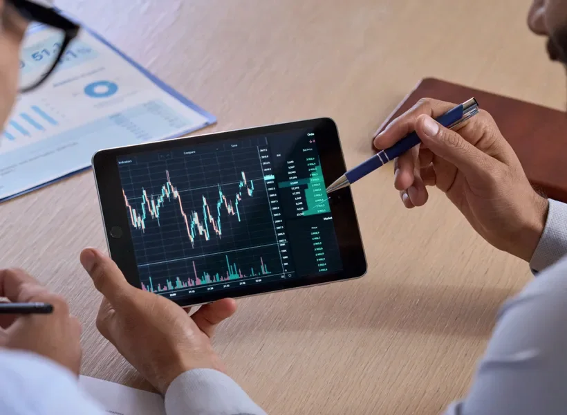 Crest Fundgrove platform Canada